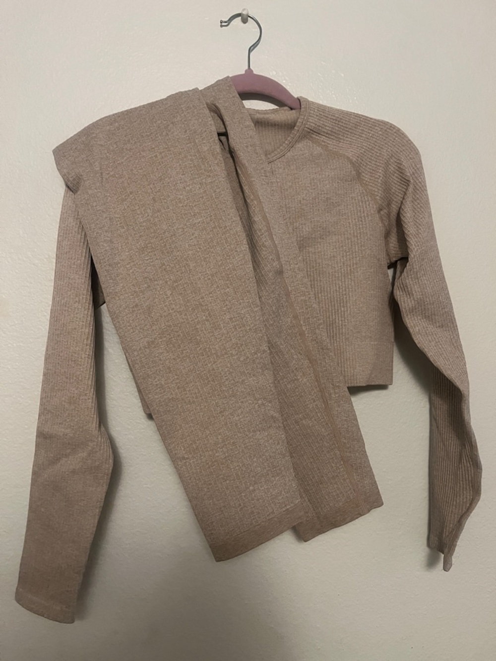 Aimn Ribbed Cropped Long Sleeve Top - Beige